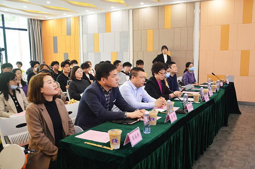 倾情服务育新苗，结对签约促发展——学校举办2023优秀项目路演暨结对活动聚焦企业管理咨询